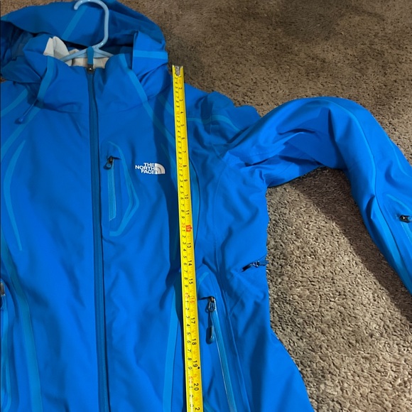 Women’s North Face ski jacket with recco - Picture 14 of 16